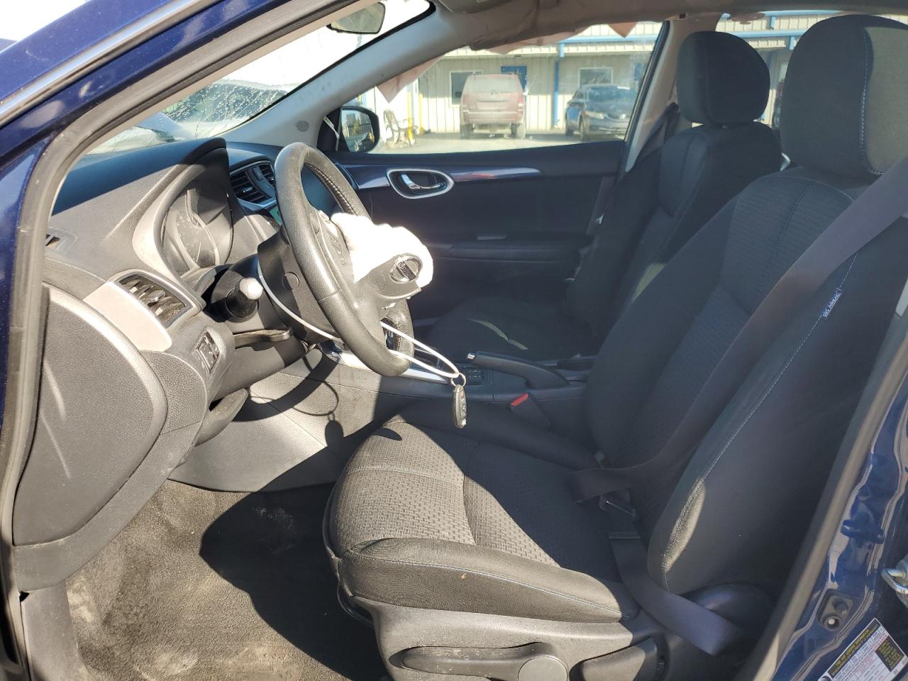 Nissan Sentra S Image 10