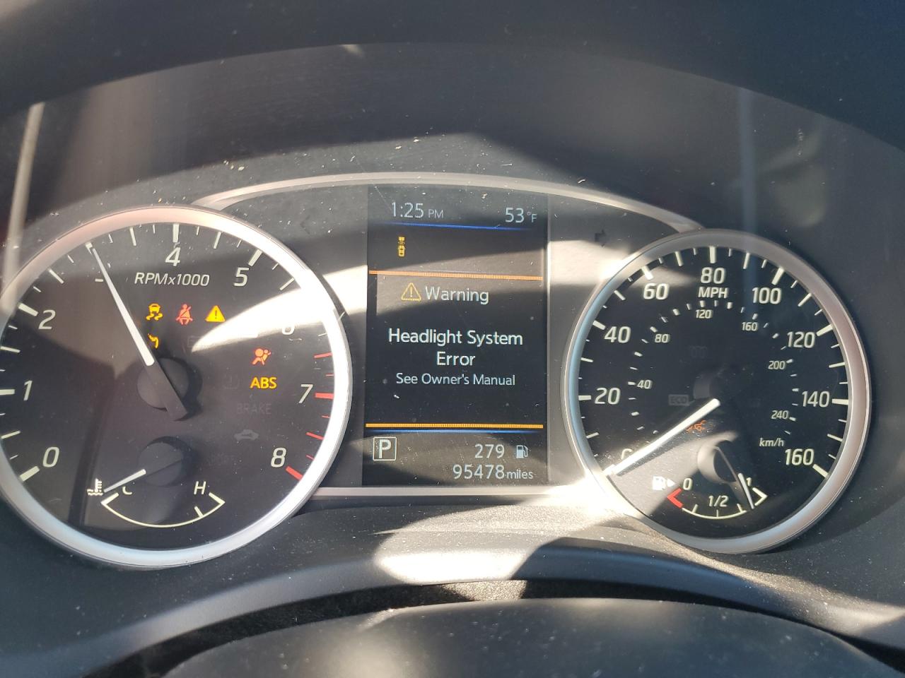 Nissan Sentra S Image 3