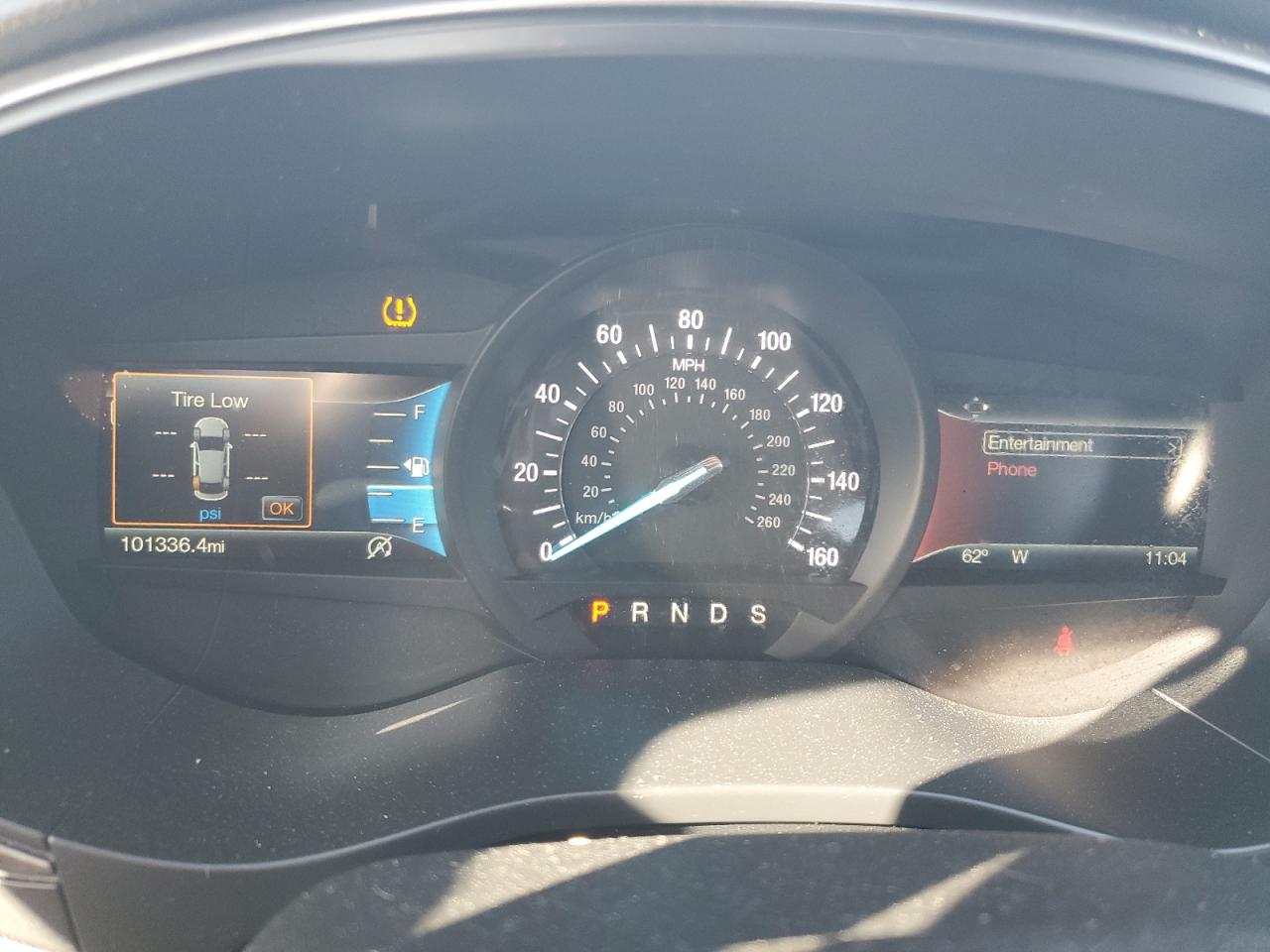 Ford Fusion Se Image 6