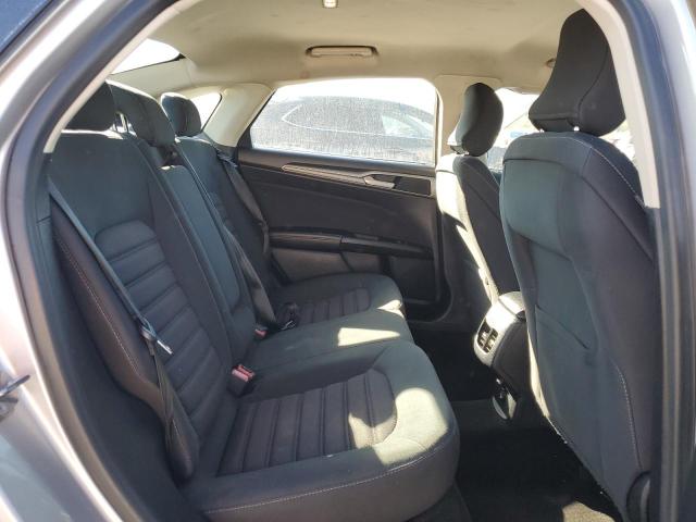 Ford Fusion Se Image 9