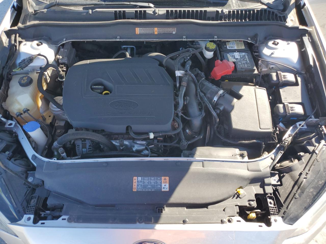 Ford Fusion Se Image 12