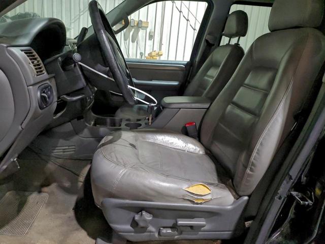 Ford Explorer Xlt Image 6