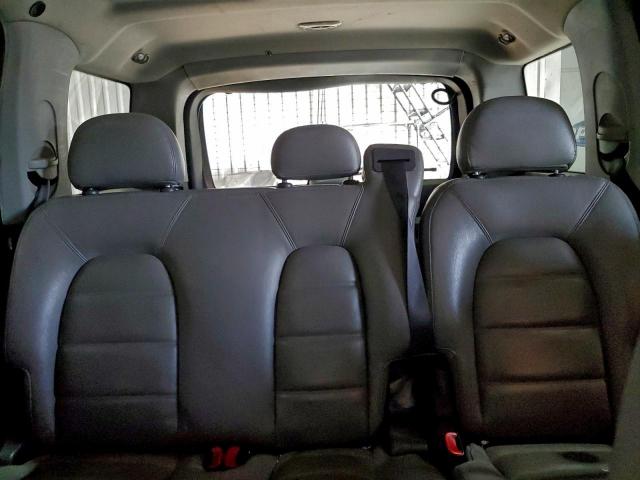 Ford Explorer Xlt Image 10