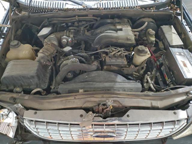 Ford Explorer Xlt Image 11