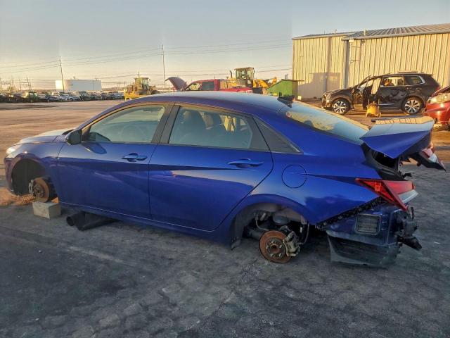 Hyundai ELANTRA Sel Image 2