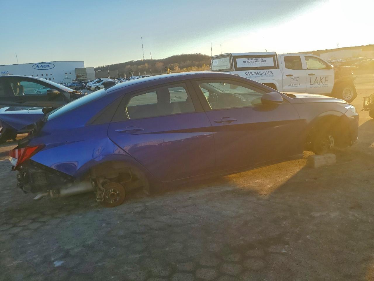 Hyundai ELANTRA Sel Image 3