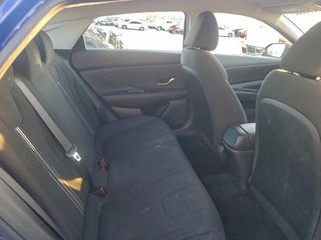 Hyundai ELANTRA Sel Image 10