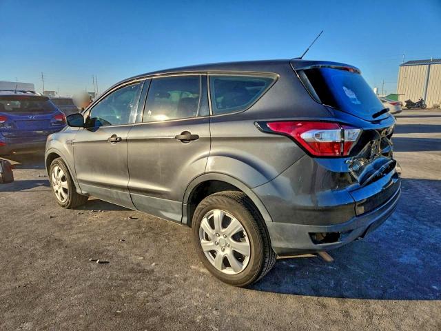 Ford Escape S Image 2