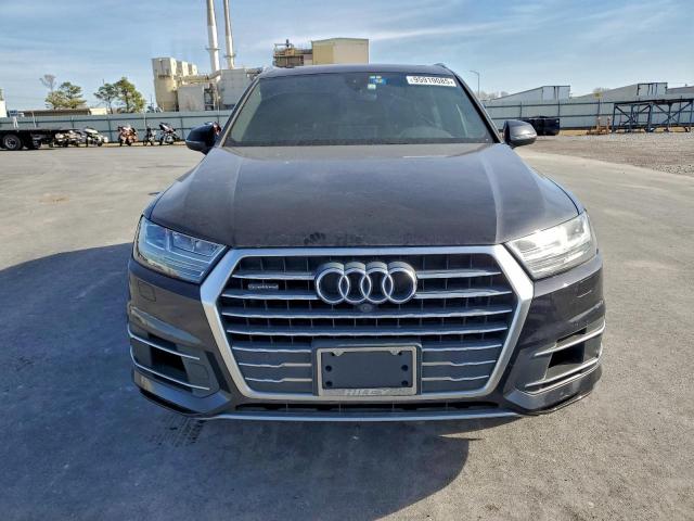 Audi Q7 Premium Plus Image 6