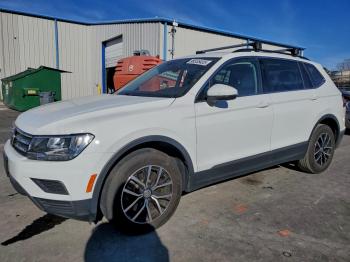  Salvage Volkswagen Tiguan
