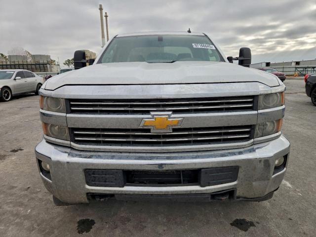 Chevrolet Silverado K2500 Heavy Duty Lt Image 2