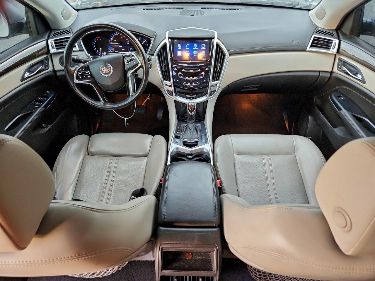 Cadillac SRX Luxury Collection Image 5