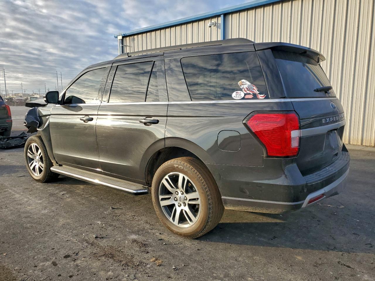 Ford Expedition Xlt Image 4