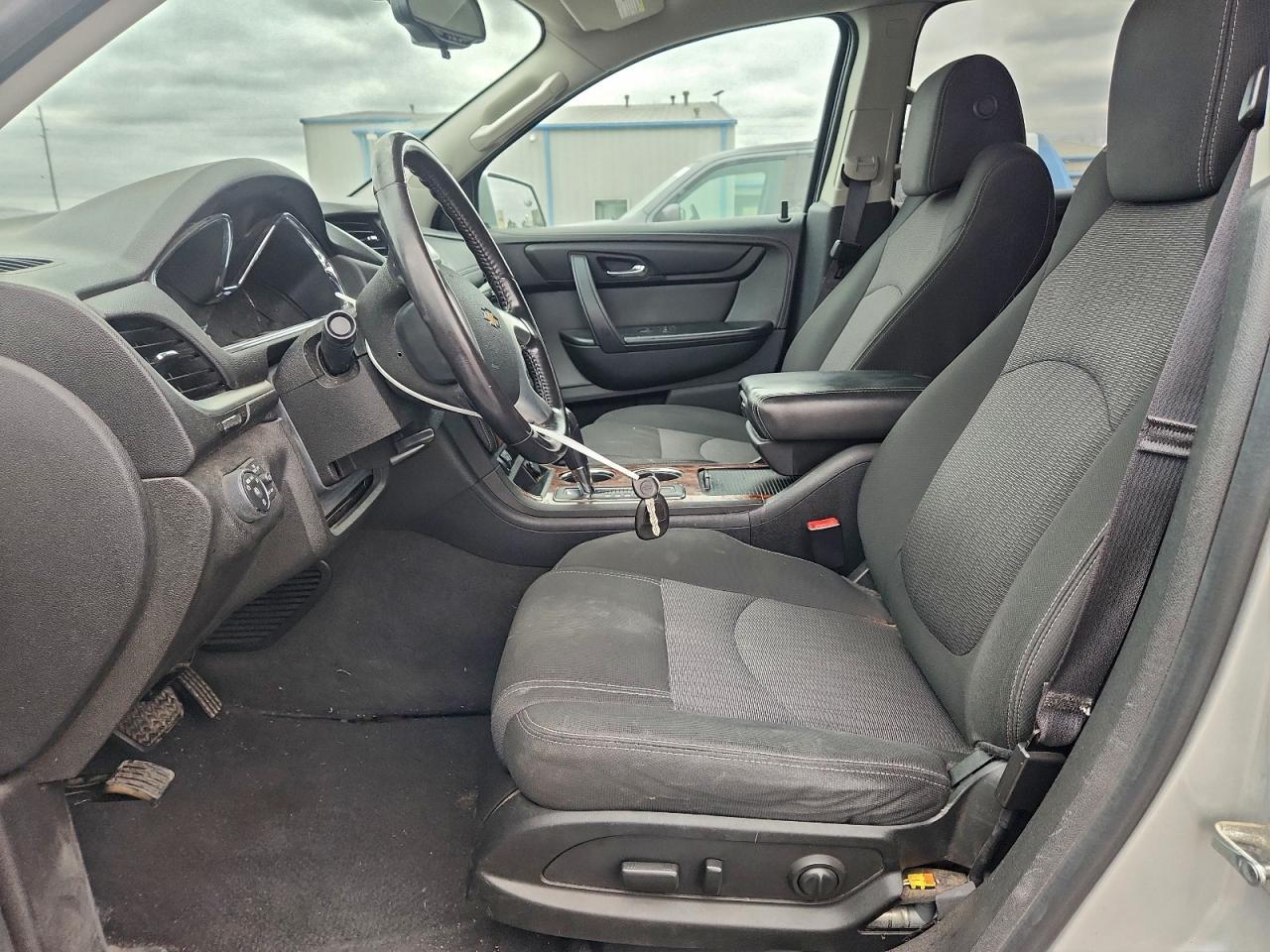 Chevrolet Traverse Lt Image 2