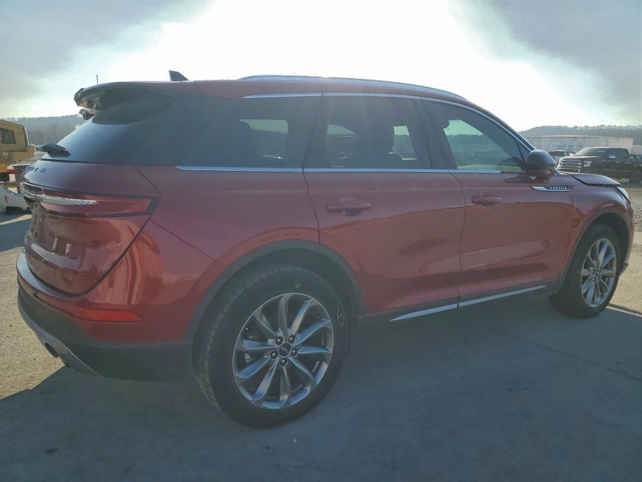 Lincoln Corsair Image 2