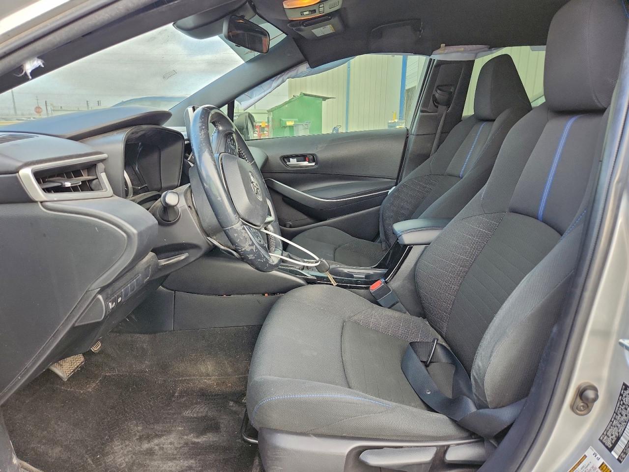 Toyota Corolla Se Image 4