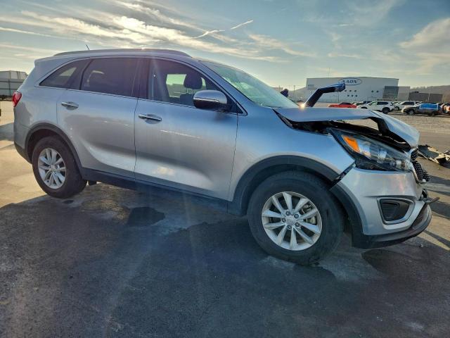 Kia Sorento Lx Image 2