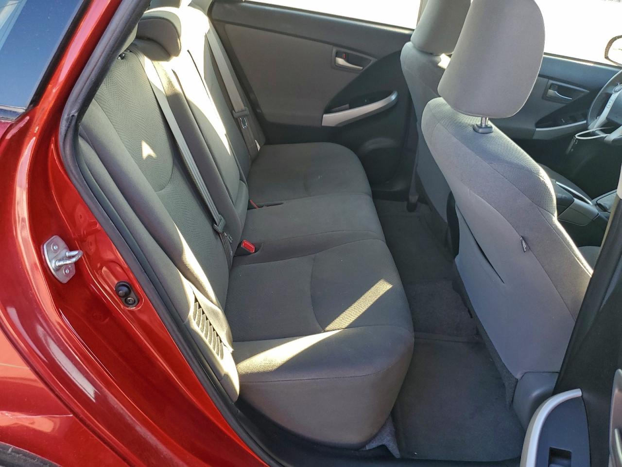 Toyota Prius Image 8