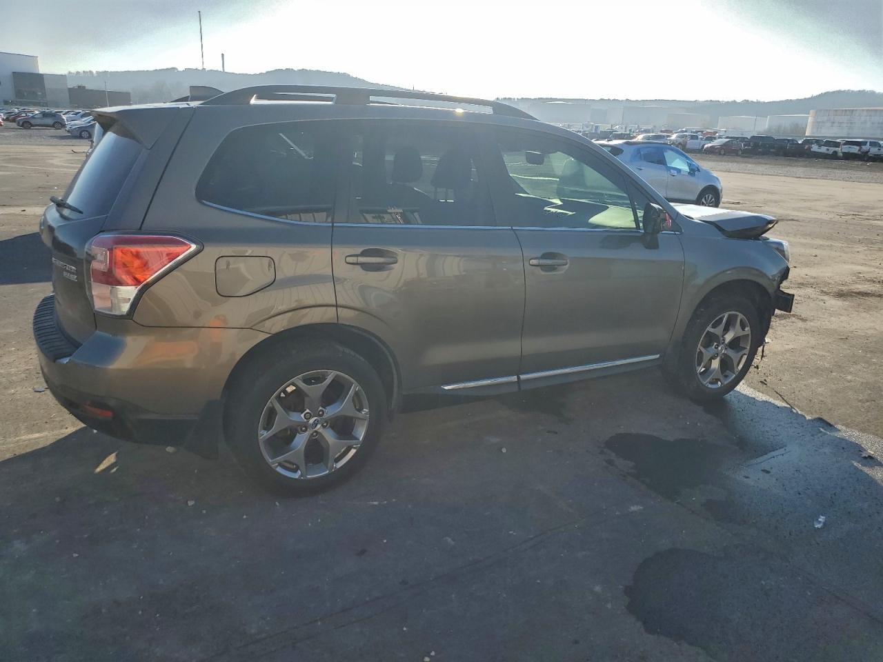 Subaru Forester 2.5i Touring Image 6