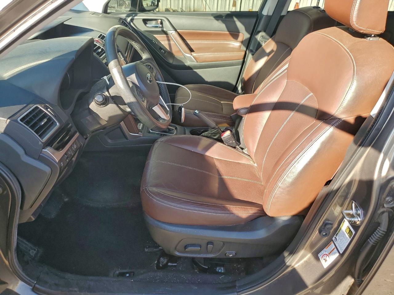 Subaru Forester 2.5i Touring Image 9