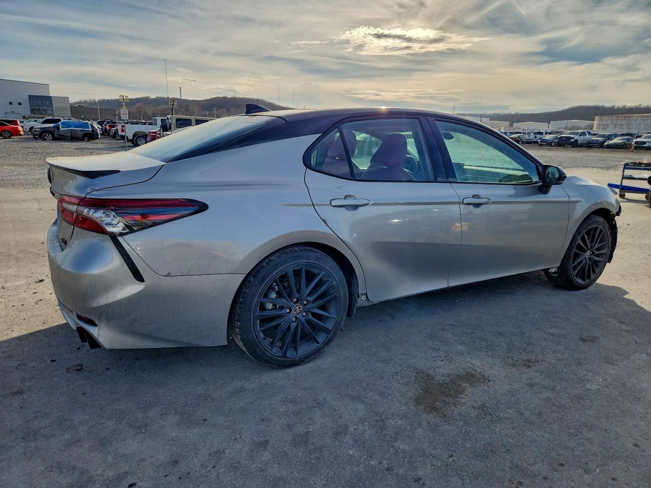 Toyota Camry Xse Image 10