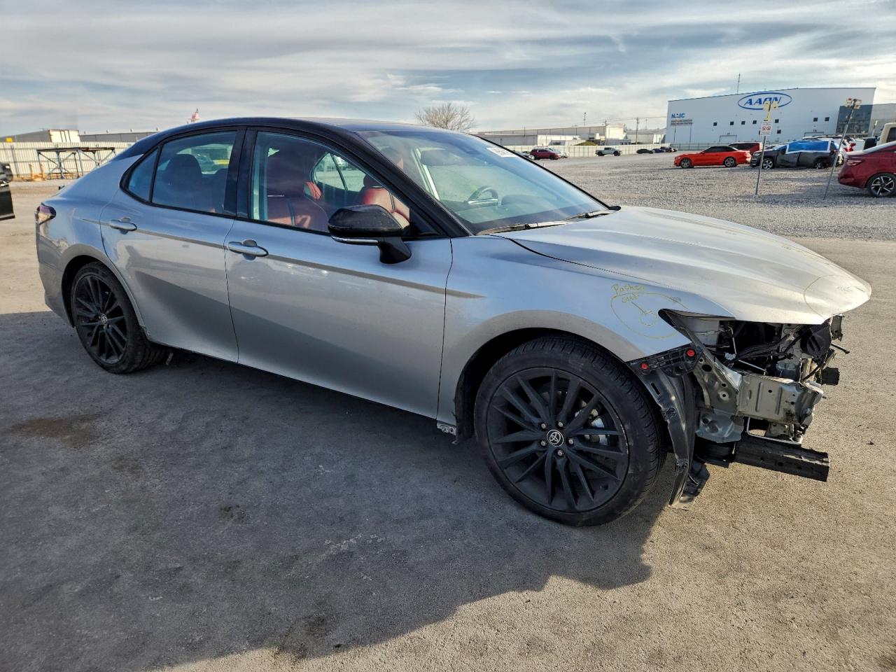 Toyota Camry Xse Image 2