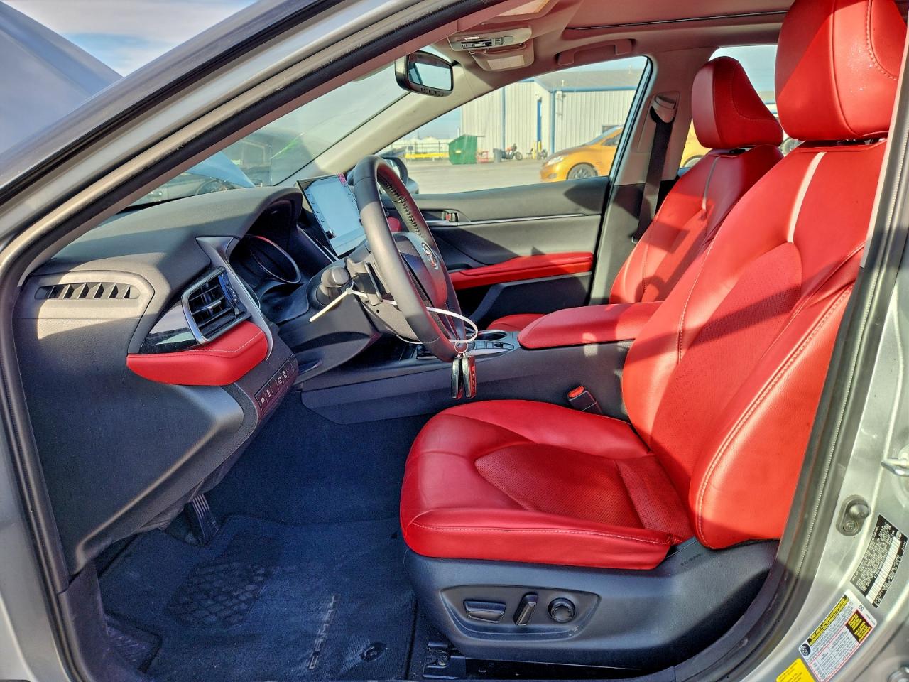 Toyota Camry Xse Image 6