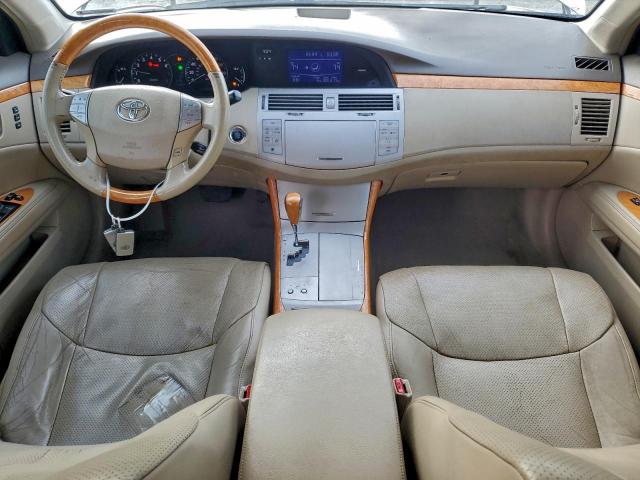 Toyota Avalon Xl Image 9