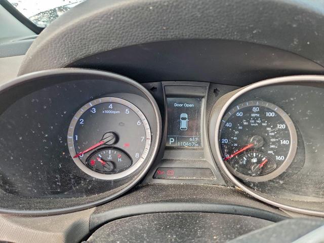 Hyundai SANTA FE Image 9