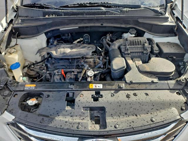 Hyundai SANTA FE Image 10