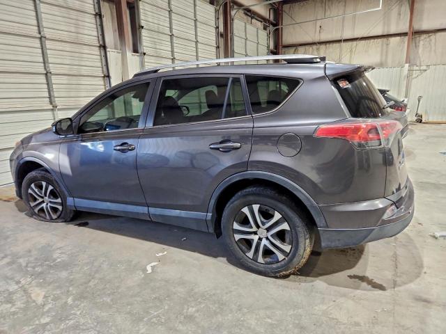 Toyota RAV4 Le Image 2