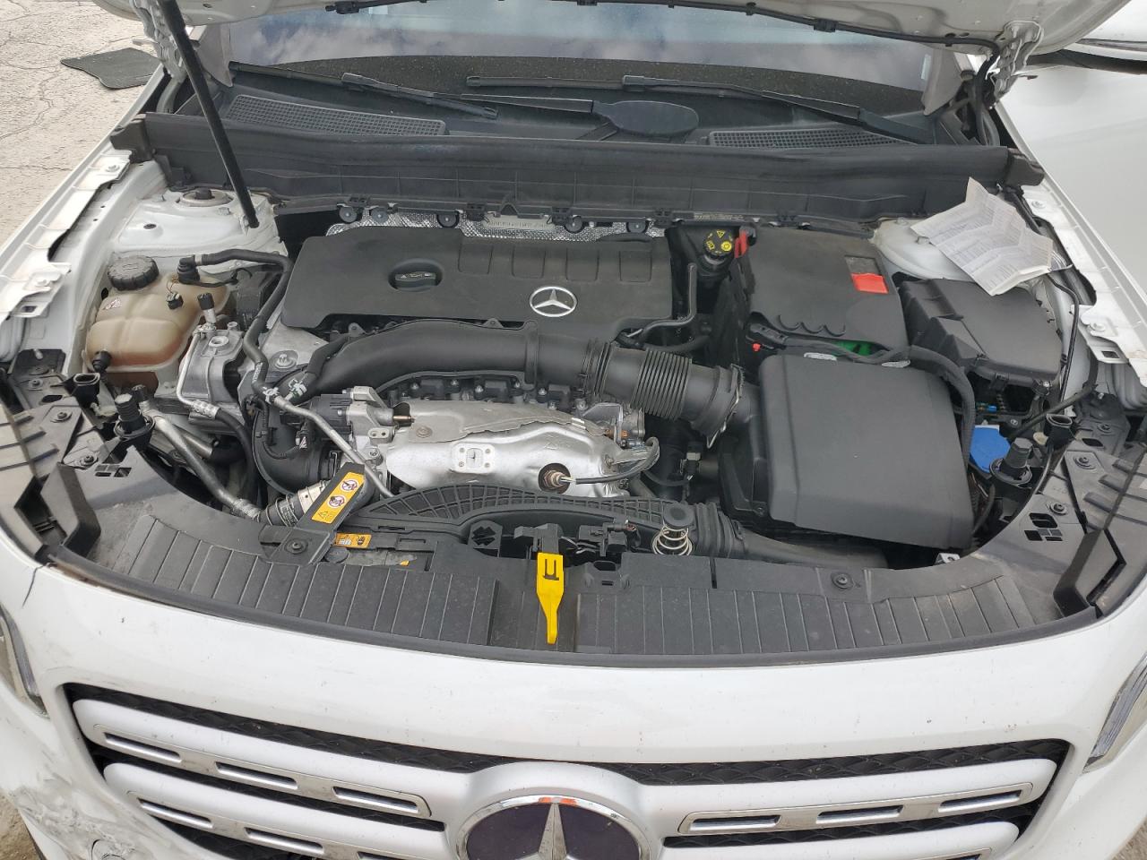 Mercedes-Benz GLB 250 Image 13