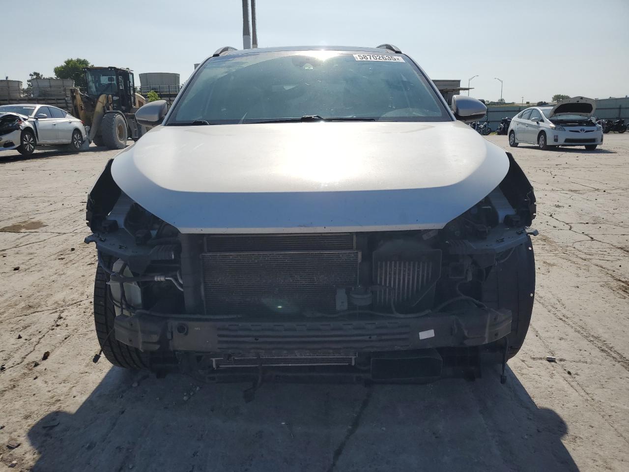 Hyundai TUCSON Limited Image 2