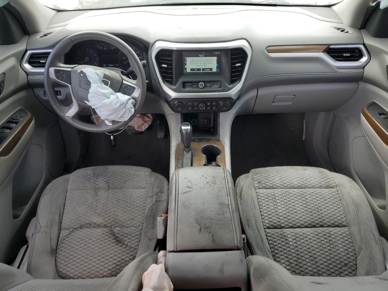 GMC Acadia Sle Image 3