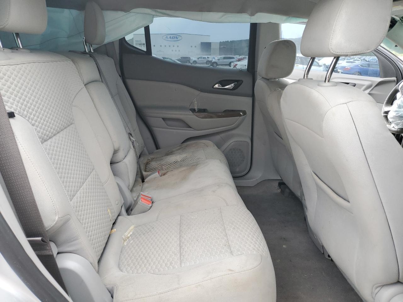 GMC Acadia Sle Image 8