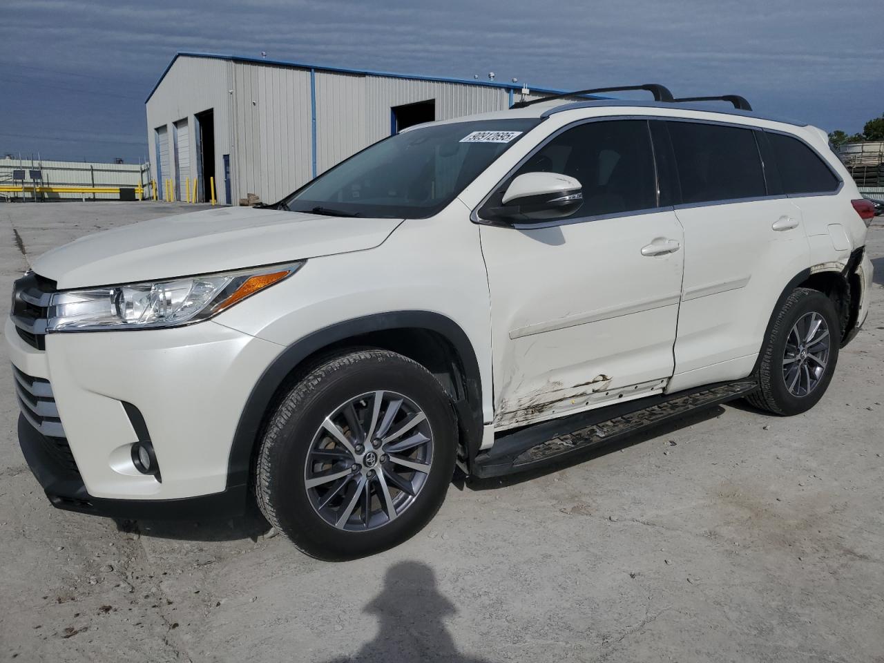 Toyota Highlander Se Image 1