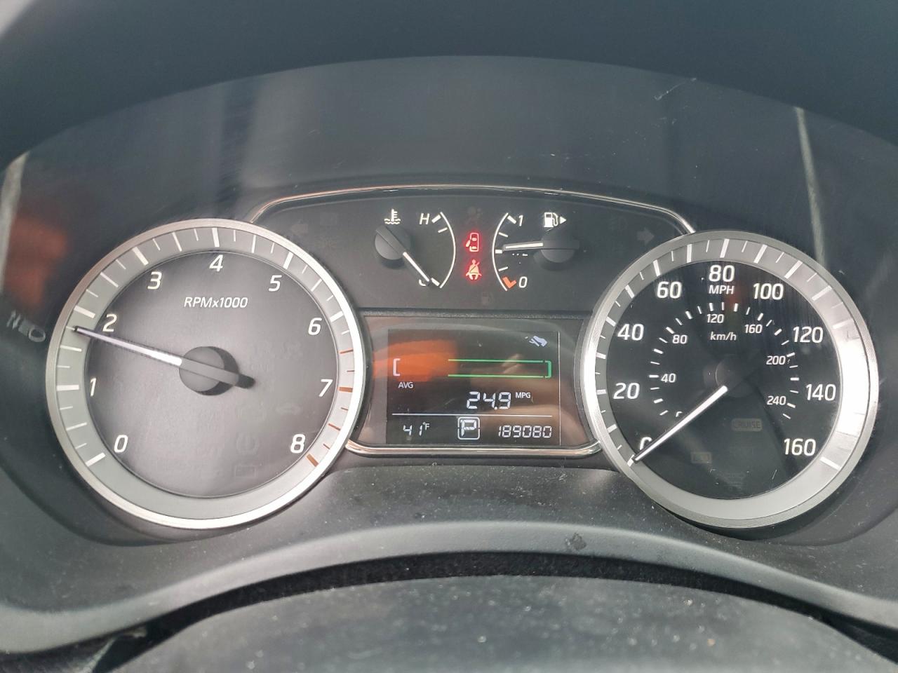 Nissan Sentra S Image 4