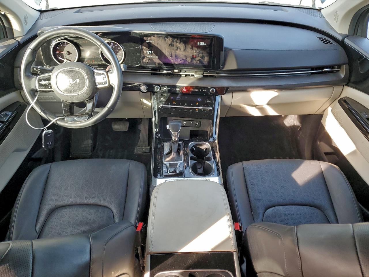 Kia Carnival Ex Image 3