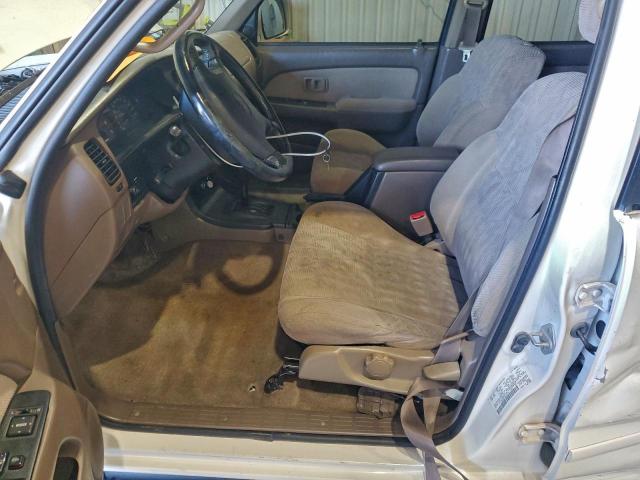 Toyota 4Runner Sr5 Image 5