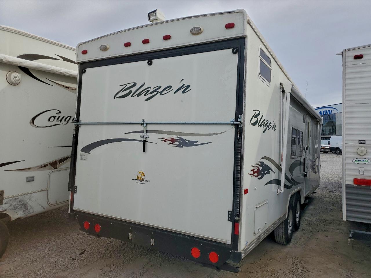 Paci Blaze N Image 2