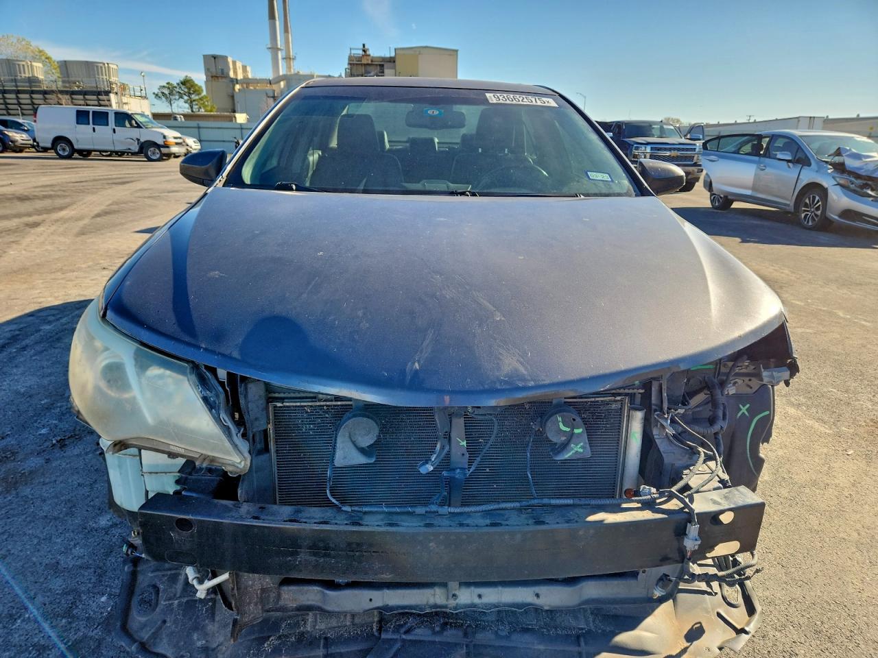 Toyota Camry L Image 10