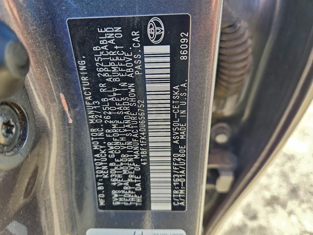 Toyota Camry L Image 8